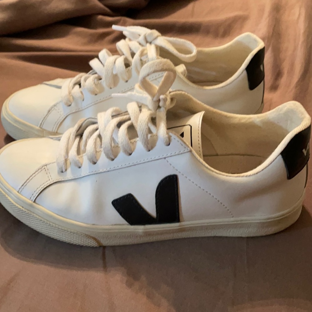 Veja Sneakers